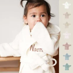 Kraamcadeau Kinderbadjas met naam