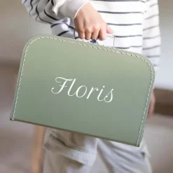 Kraamcadeau Kinderkoffertje met naam- Sage Green