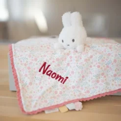 Kraamcadeau Nijntje knuffeldoekje - Little Dutch