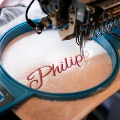 Kraamcadeau Slabbetje met naam